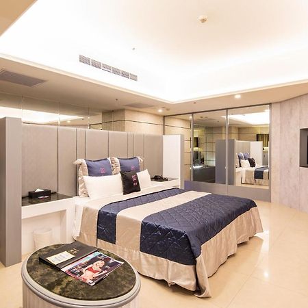 Discovery Motel - Nangang Taipeh Exterior foto