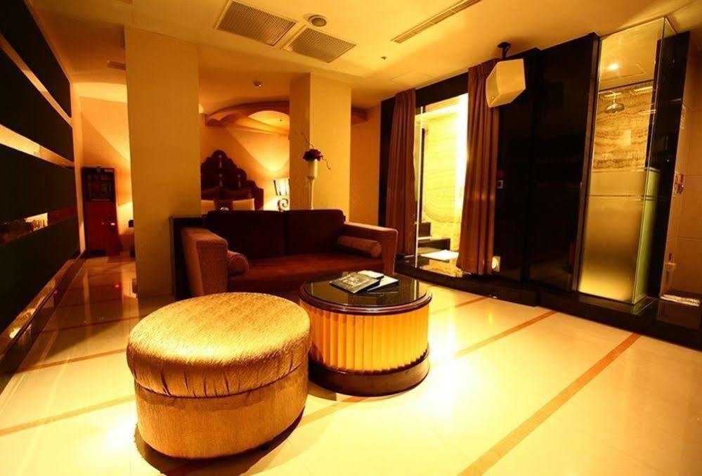 Discovery Motel - Nangang Taipeh Exterior foto