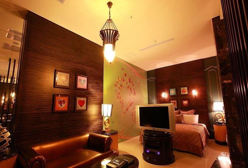 Discovery Motel - Nangang Taipeh Exterior foto